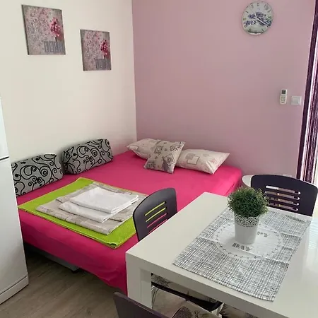 Apartment J&m *